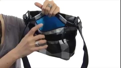 Dakine Lola 2L Black Stripes - Robecart.com Free Shipping BOTH Ways