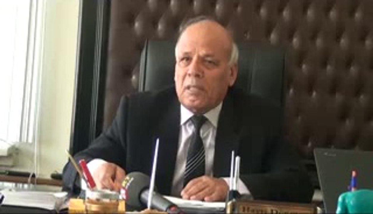 UŞAK ŞOFÖRLER VE OTOMOBİLCİLER ODASI BAŞKANI HAYRİ DÖNMEZ ŞEHİR İÇİ ULAŞIM PLANLAMASINDA ZAMAN ZAMAN YANLIŞLIK YADA HATALAR OLABİLECEĞİNİ BU EKSİKLİKLERİN UYGULAMALAR GÖRÜLDÜKÇE DÜZELTİLMESİNİN MÜMKÜN OLDUĞUNU SÖYLEDİ