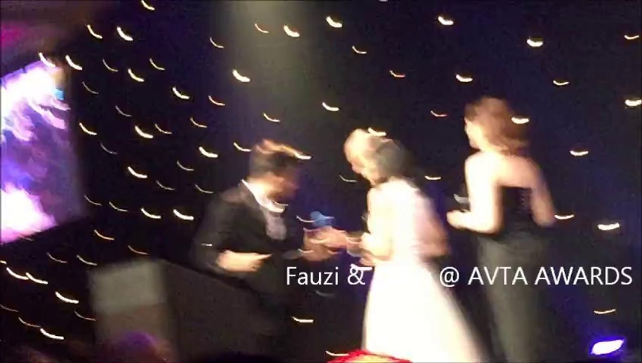 Sanaya Irani getting an award for Rangrasiya in AVTA AWARDS