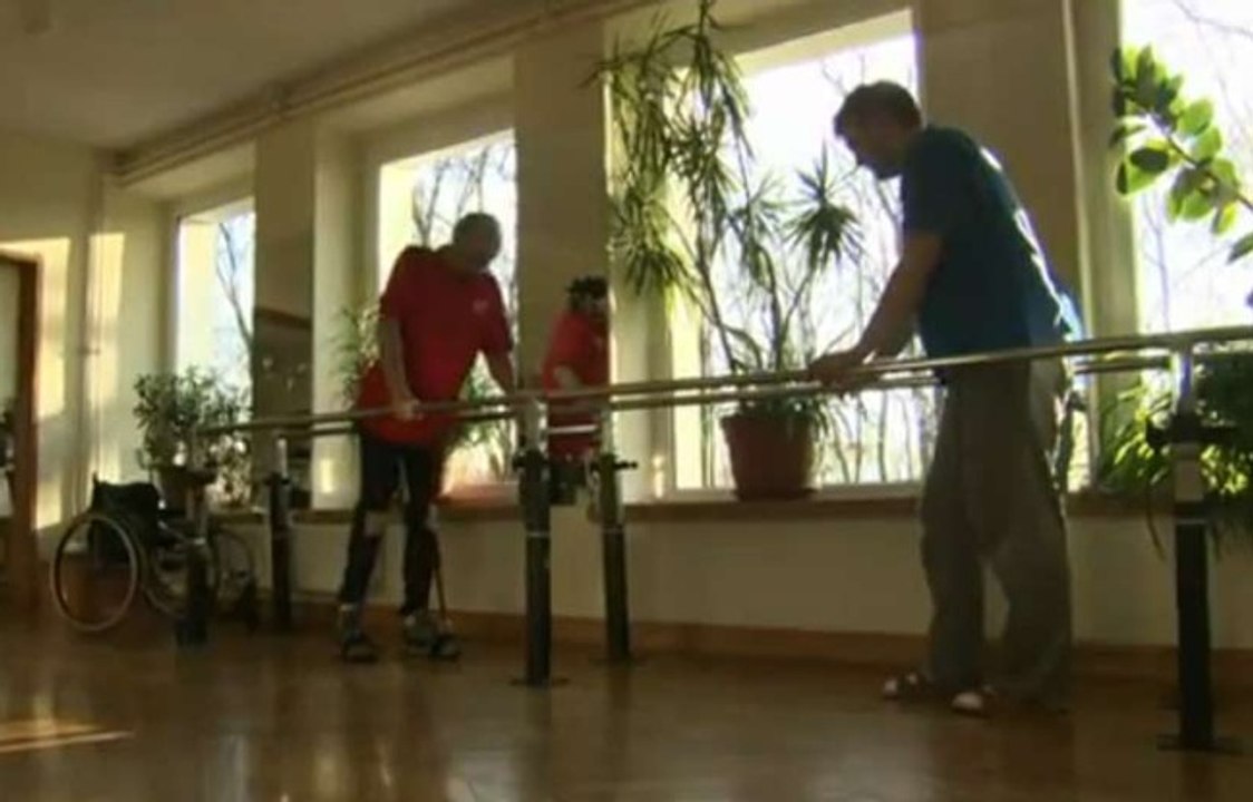 Paralysé, il remarche après une opération de la colonne vertébrale