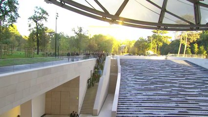 Hollande inaugure la Fondation Louis Vuitton