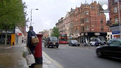 باروزو: بريطانيا تخاطر بارتكاب خطأ تاريخي عبر تنفير دول شرق ووسط اوروبا