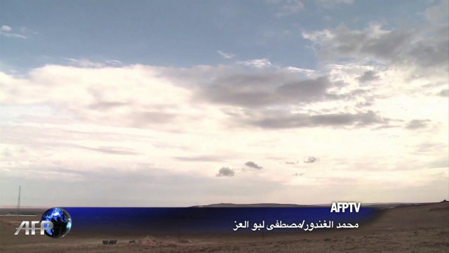 طائرات اميركية تلقي اسلحة وذخائر للمقاتلين الاكراد قرب كوباني