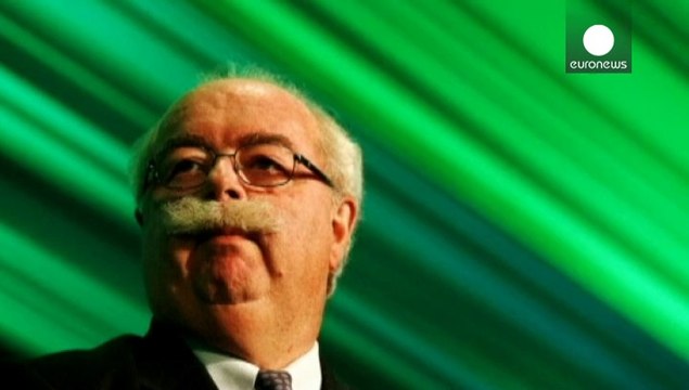 Пьяный водитель снегоуборочной машины мог стать причиной крушения самолета во Внуково