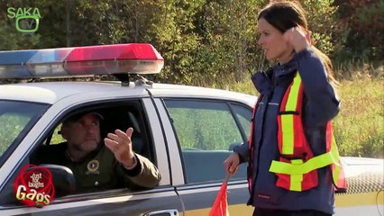 Sizi Param Parça Edecek Bir Şaka