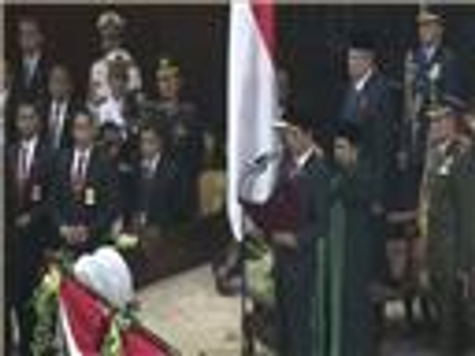 جوكو ويدودو يؤدي اليمين الدستورية رئيسا لإندونيسيا