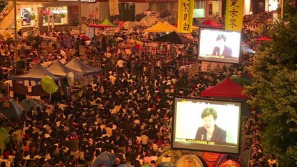 Hong Kong: début du dialogue entre gouvernement et manifestants