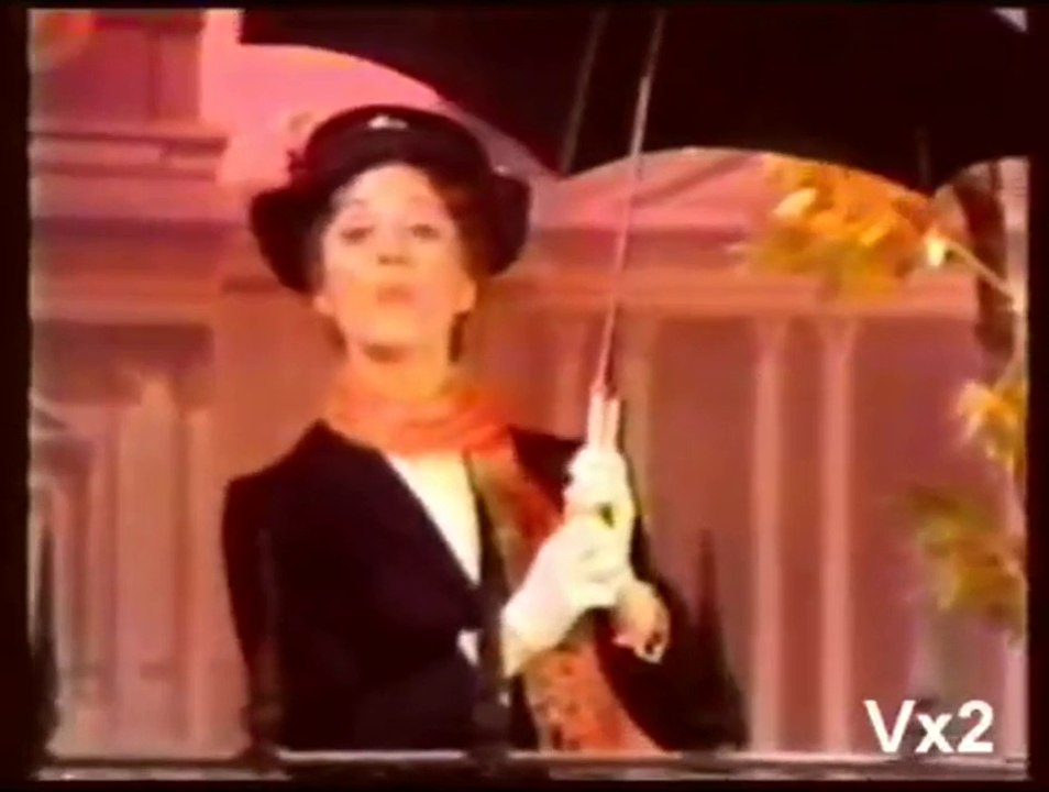 Julie Andrews with „Eliza Doolittle“ and „Mary Poppins“ – 1 + 2 = 1 (dispute & songs, english)
