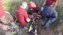 Cade con il cane in un pozzo a Monte Argentario, recupero spettacolare dei Vigili del Fuoco