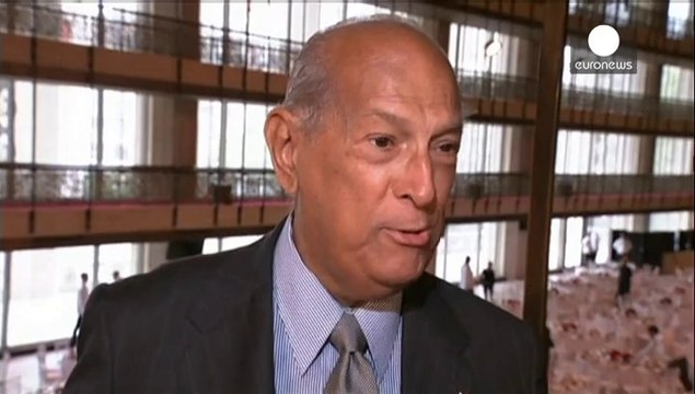 Addio a Oscar de la Renta, stilista leggendario