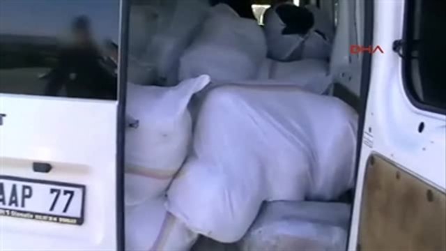 Adana'da 120 Uyuşturucu Satıcısı Yakalandı