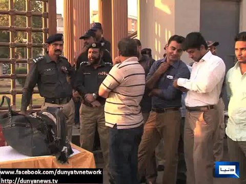 Dunya News - Suspicious man arrested, arms recovered near MQM's 90