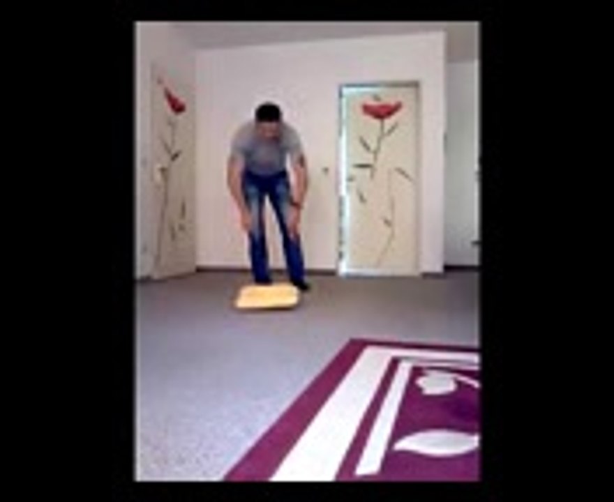 ▶ Liegestützen richtig ausführen - YouTube [144p]