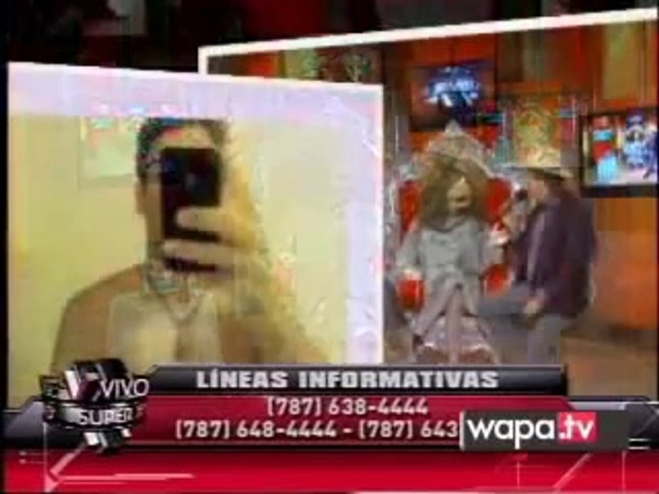 SuperXclusivo - Conocida personalidad de la política se toma fotos desnudo Parte 2
