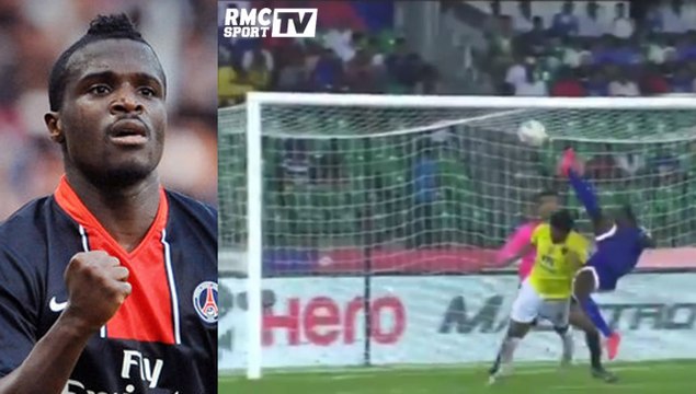 Le ciseau retourné de Bernard Mendy en Inde