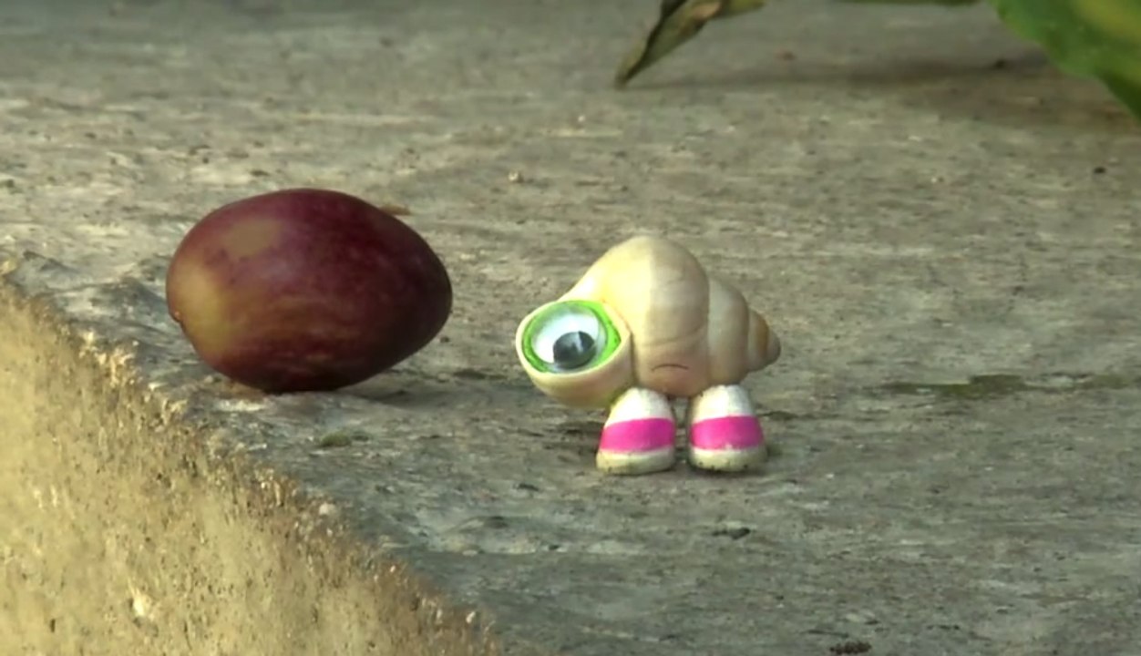 MARCEL THE SHELL Is Back! | What's Trending Now