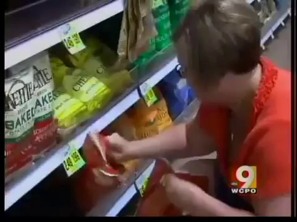 Frugal moms cash in checking out