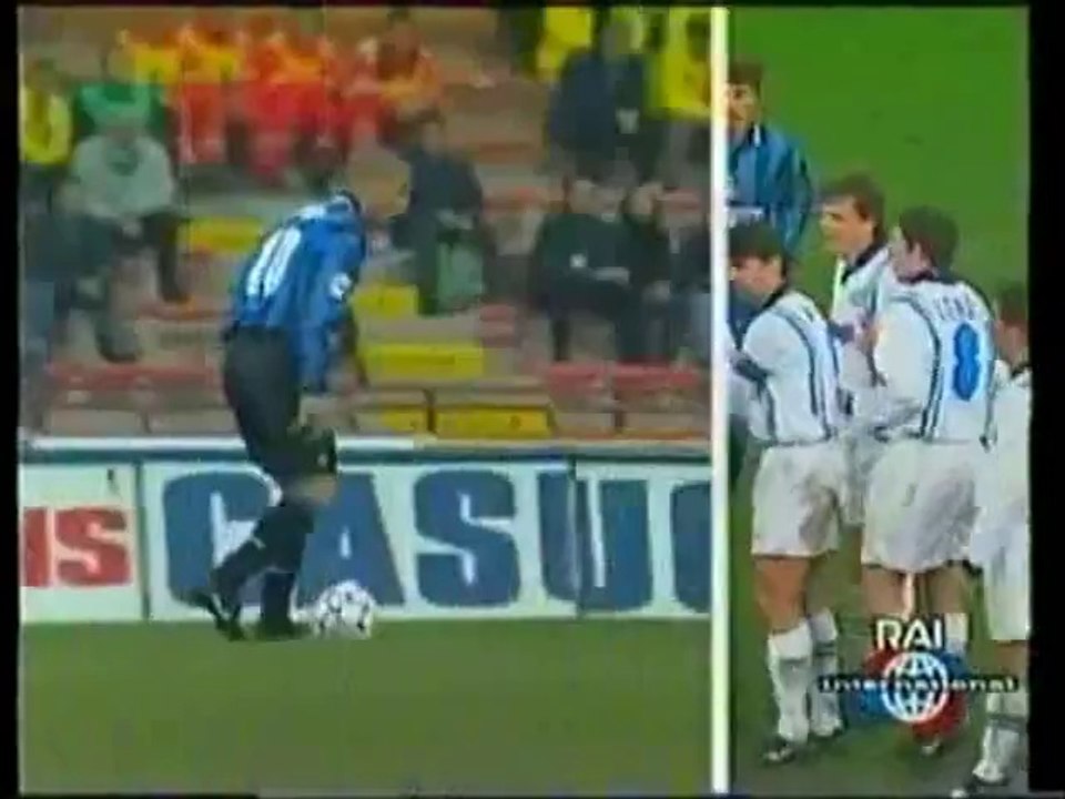 Ronaldo vs Napoli Home 97 98 by hosambartr9