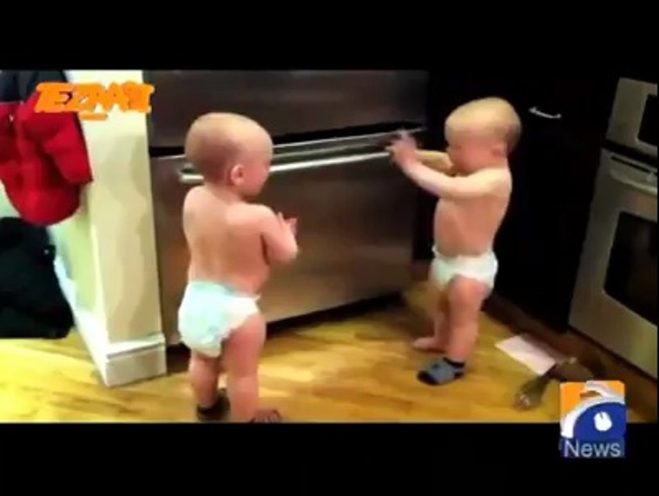 Tezabi Totay -- Nawaz Sharif and Imran khan -- Punjabi totay