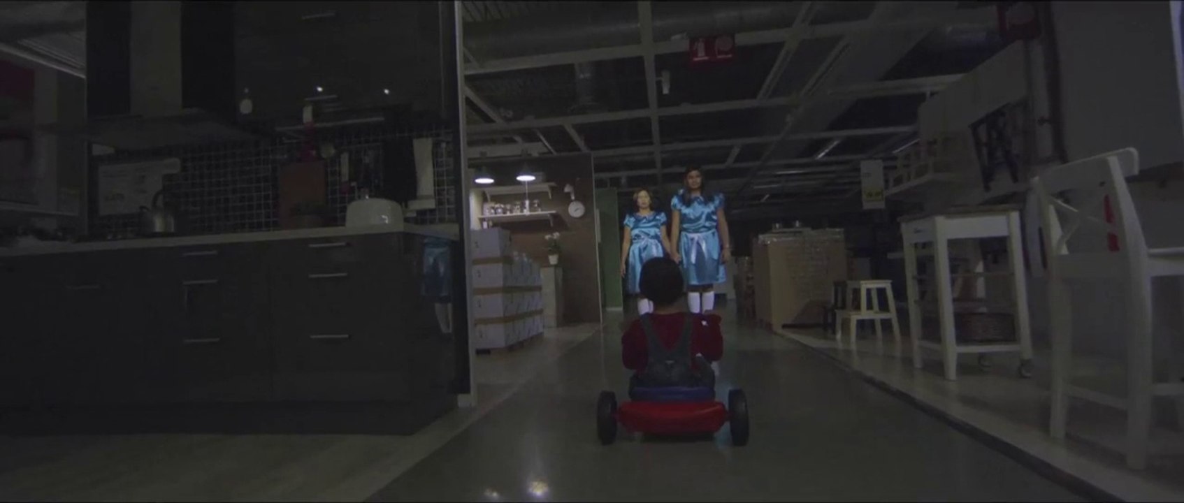 IKEA Halloween : The Shining version