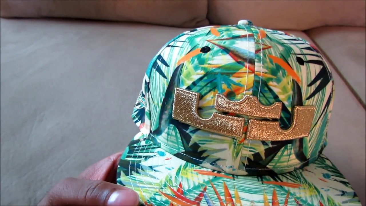 MY HUGE HAT COLLECTION (SCOOP208) PART 1