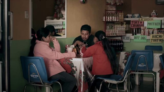 Ici et Là Bas Bande Annonce Francaise (2013)