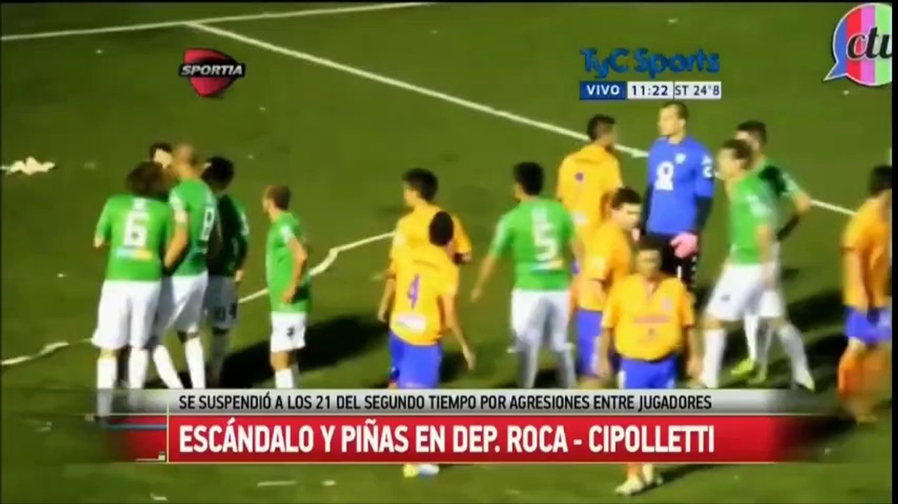 Arjantin Liginde kırmızı karttan sonra futbolcu kavgası
