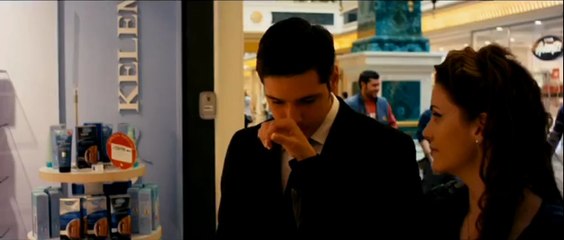 UNE JOURNÉE A ROME Bande Annonce (2013)