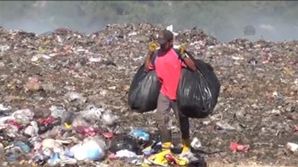 Erdemli'de Mahalleliden Çöplük Alanı Şikayeti