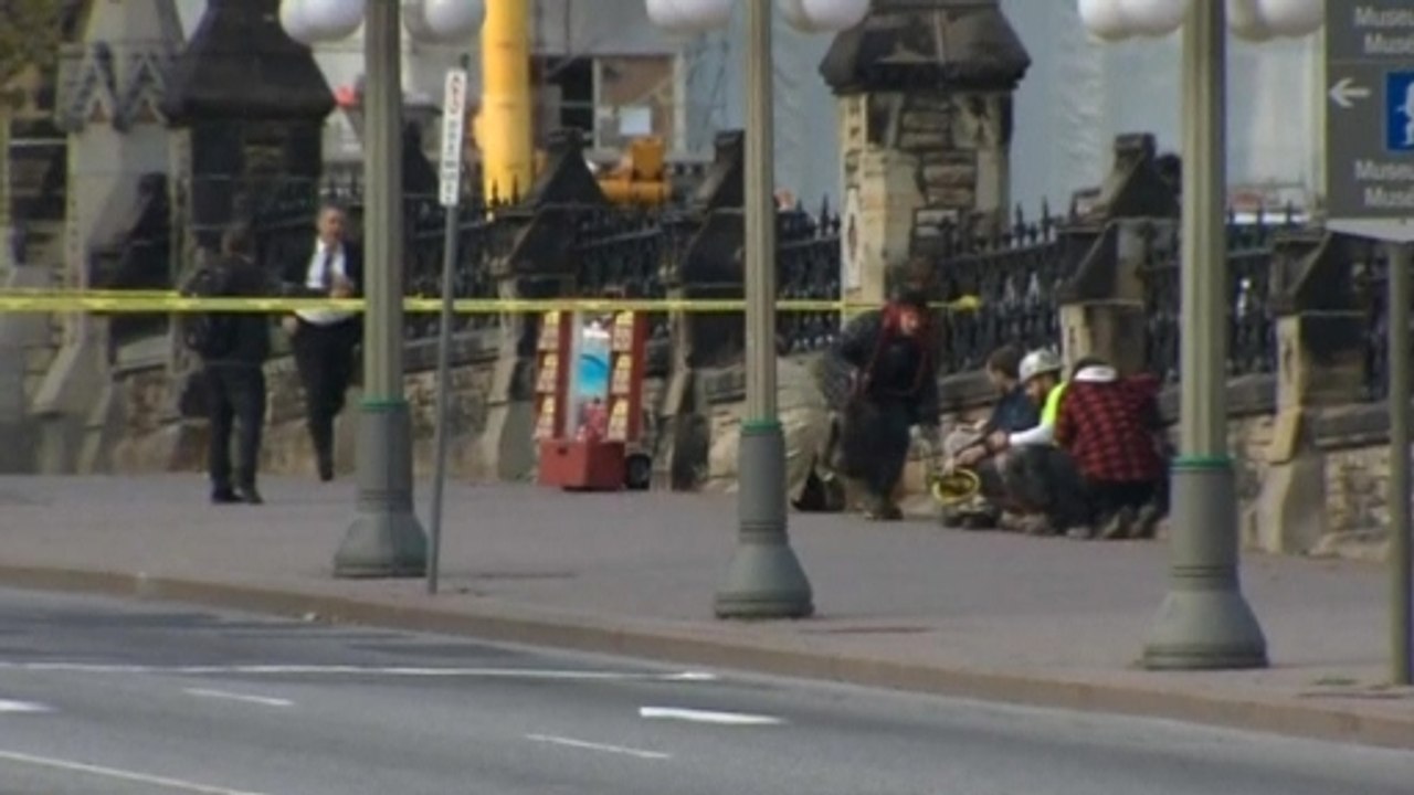 Soldier shot near Canadian parliament building