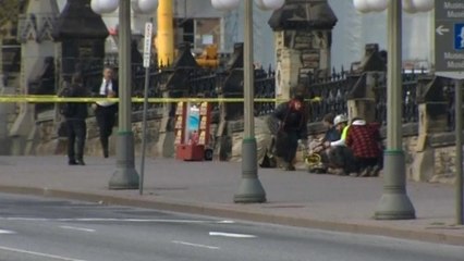 Soldier shot near Canadian parliament building