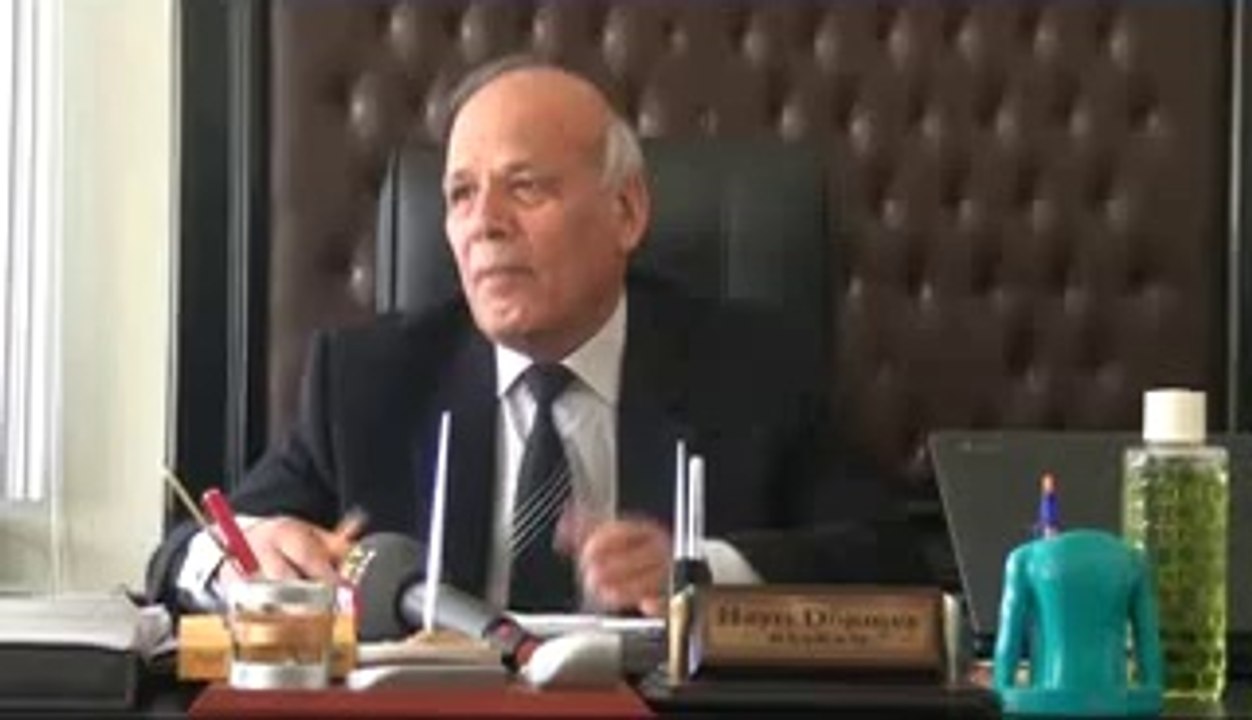 UŞAK ŞOFÖRLER VE OTOMOBİLCİLER ESNAF ODASI BAŞKANI HAYRİ DÖNMEZ UŞAK ÜNİVERSİTESİ’NE ULAŞIMIN KOLAYLAŞTIRILMASI İÇİN GEREKEN HER ADIMI ATMAKTAN ÇEKİNMEYECEKLERİNİ SÖYLEDİ