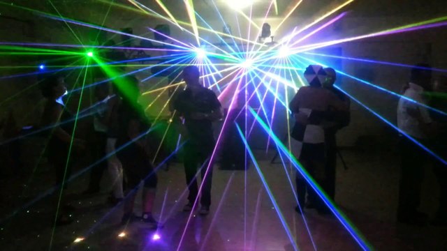 DEMO LUMIERES LASERS