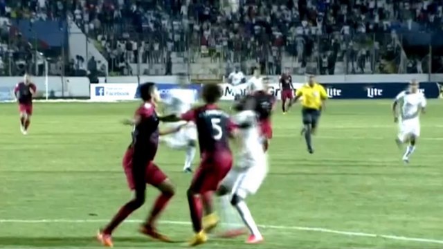 CONCACAF CL: Mit Blitz-Fallrückzieher zum Sieg