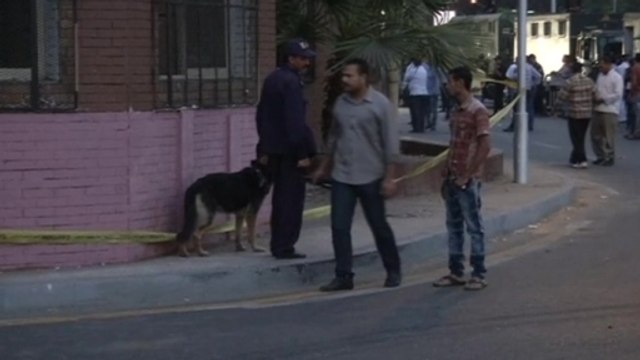 Ten wounded in blast outside Cairo University