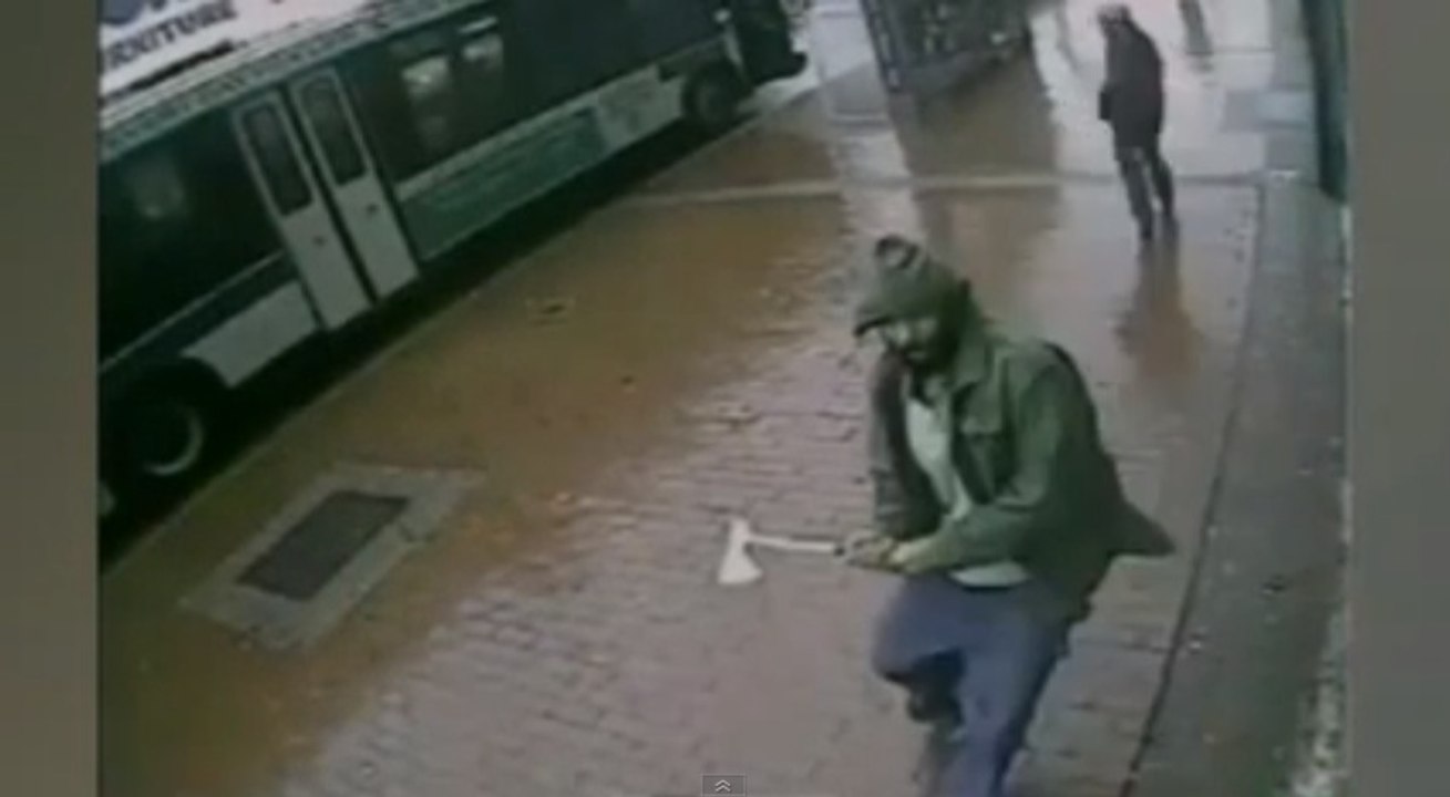 New York: des policiers attaqués à la hache