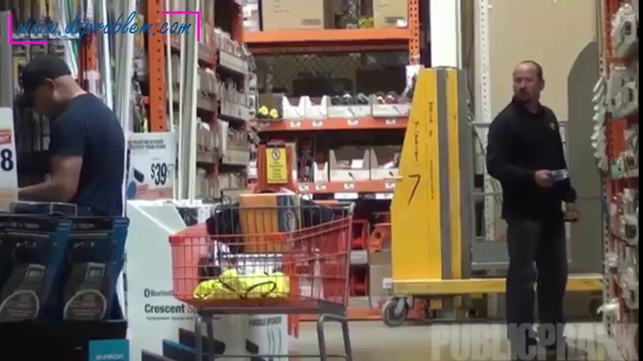 Blague - Rendre les gens fous avec un haut parleur sans fil