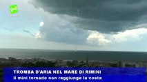 Tromba d’aria nel mare di Rimini, il mini tornado non raggiunge la costa