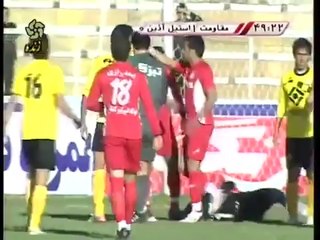 Beautiful example of sportsmanship  Bravo to this guy