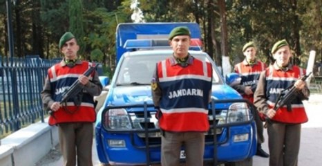 Jandarma'nın Yeni Üniforma Rengi: Mavi veya Lacivert