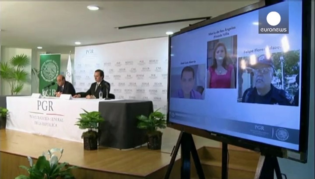 Mexico: Mayor's arrest is ordered as anger grows over missing students