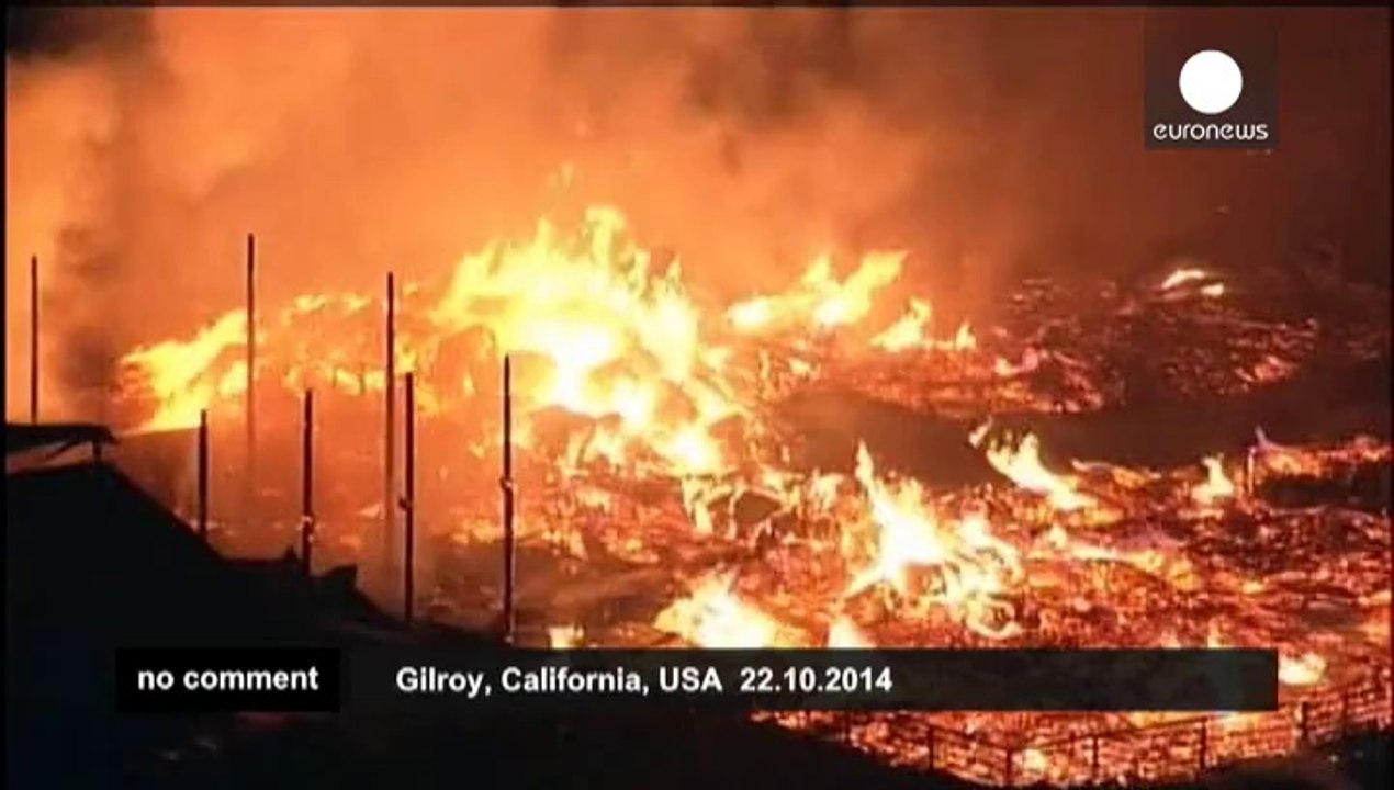 Firefighters battle barn blaze California
