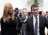 Quand Manuel Valls rencontre Zahia à la Fiac - ZAPPING ACTU DU 23/10/2014