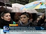 Estudiantes españoles exigen a Rajoy pare los recortes a la educación