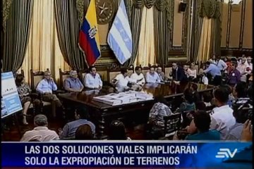 Alcaldes de tres cantones presentan estudios para puentes