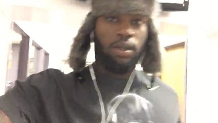 An Inside Look: Sharrif grabs a bite before practice