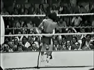 Roberto Duran - Jose Vasquez  1974-10-31