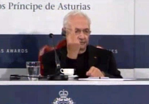 Le doigt d'honneur de Frank Gehry à ses détracteurs