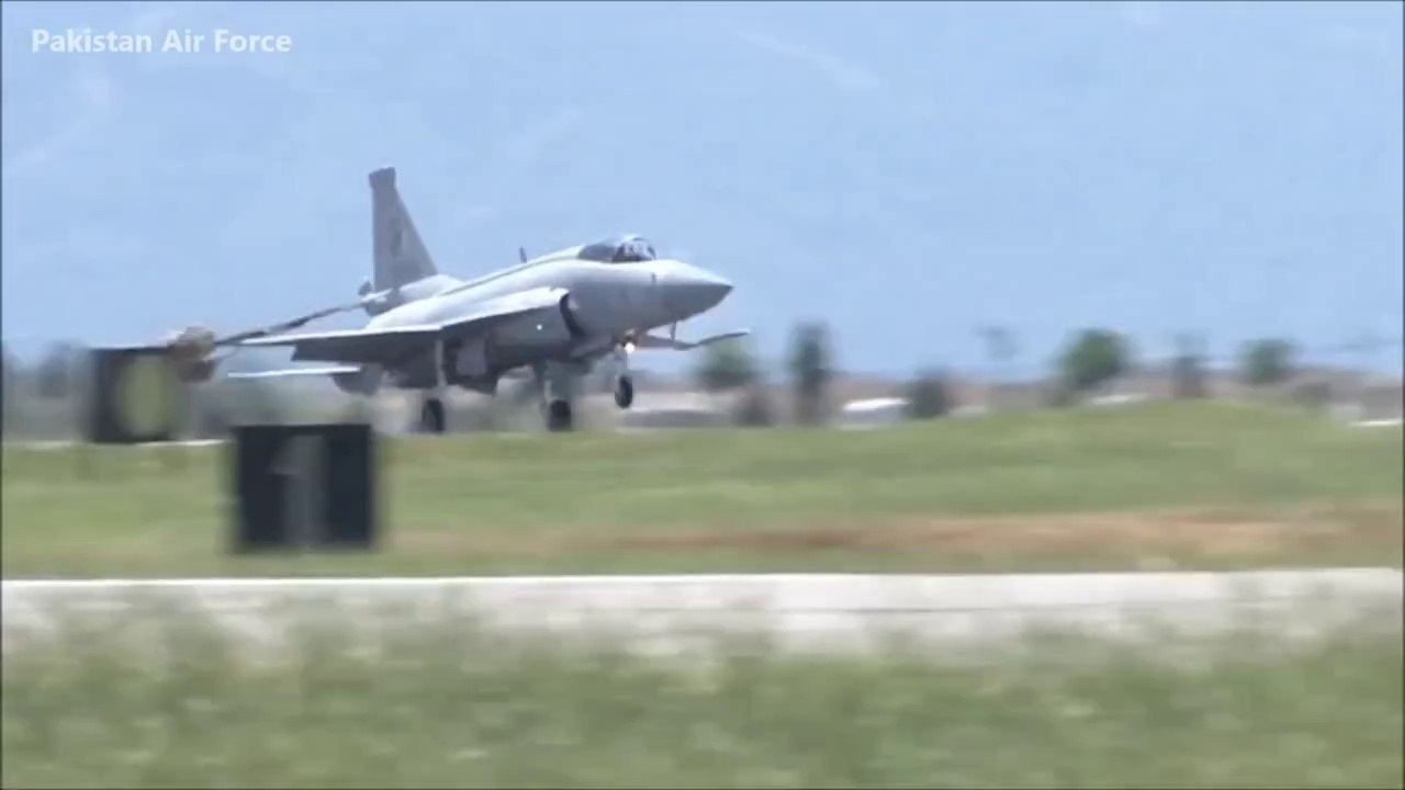 JF-17 Thunder - The Dragon on Wings