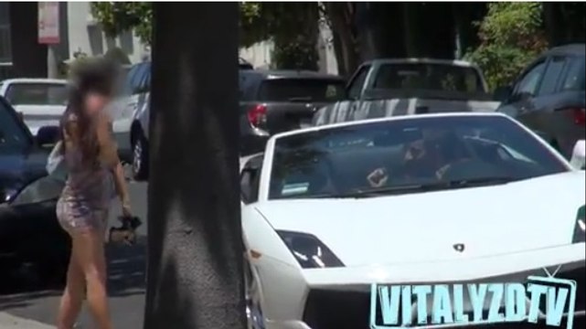 Lamborghini'nin Kızlar Üzerindeki Etkisi